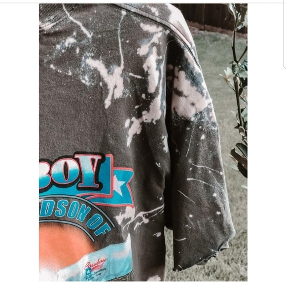 Sale💫Women's distress Harley Davidson Shirt. - Picture 2 of 5